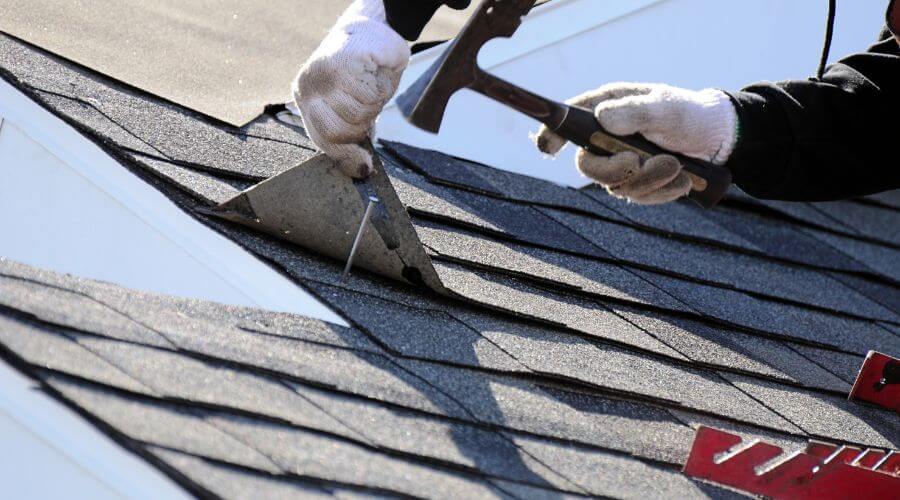 Professional residential roofers in Manderson, SD